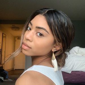 Meet your Posher, Madison